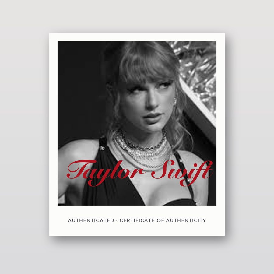 Autographed Taylor Swift 8x10 Photo